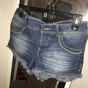 Medium wash cut off denim shorts